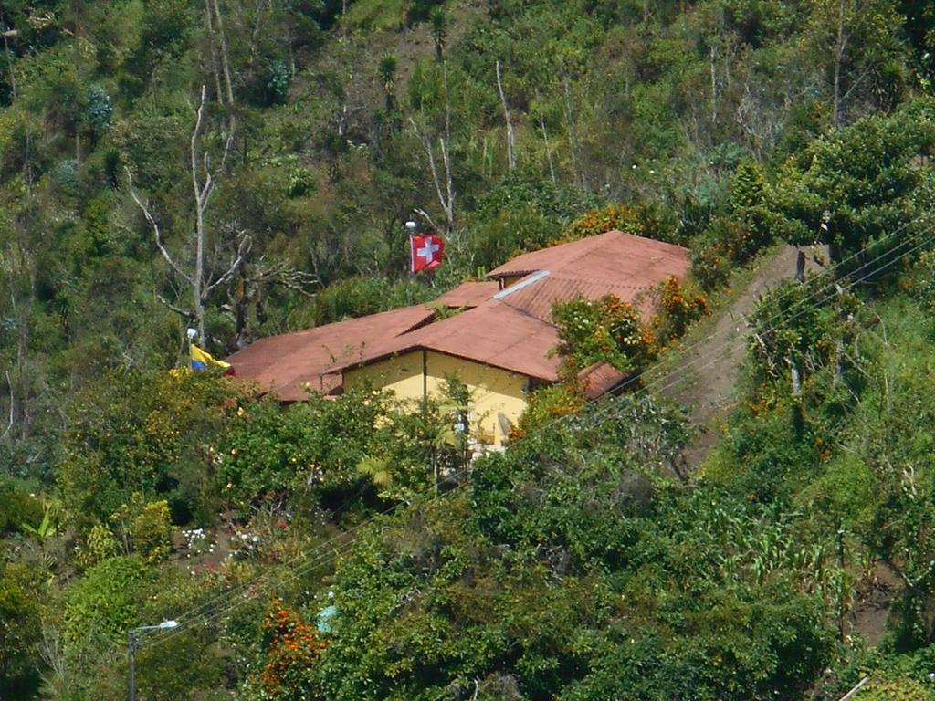 Hotel La Casa Amarilla Baños Exterior foto