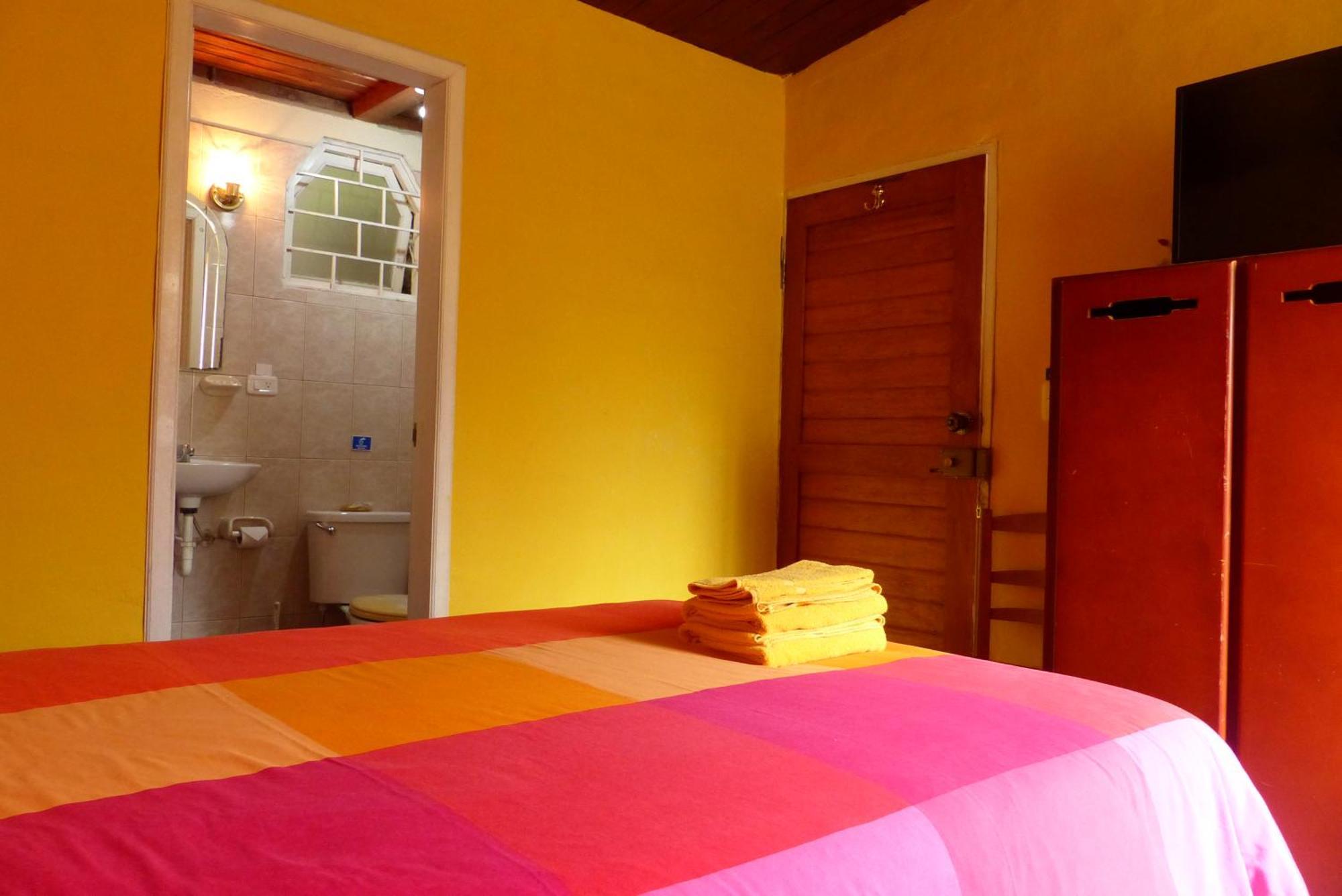 Hotel La Casa Amarilla Baños Zimmer foto