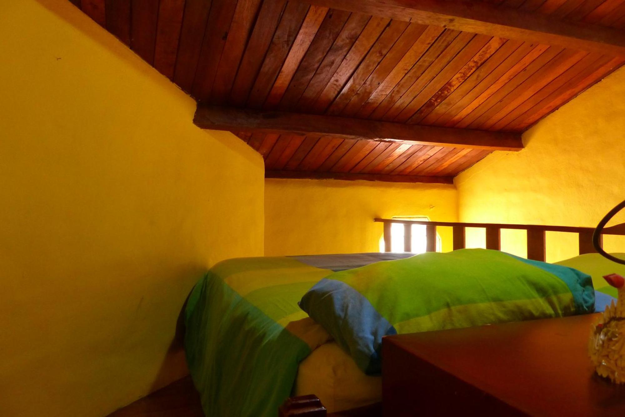 Hotel La Casa Amarilla Baños Zimmer foto