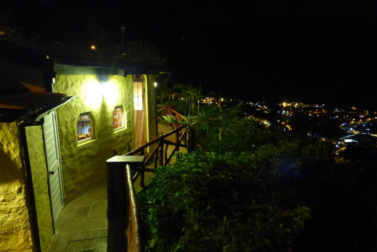 Hotel La Casa Amarilla Baños Exterior foto